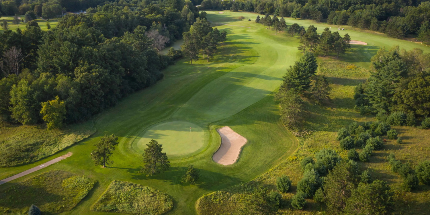 Glacier Wood Golf Club of Iola